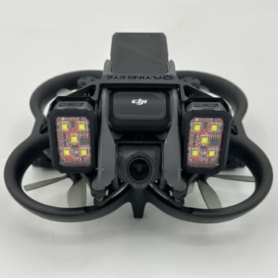 Kit d’éclairage led tactique vue de face